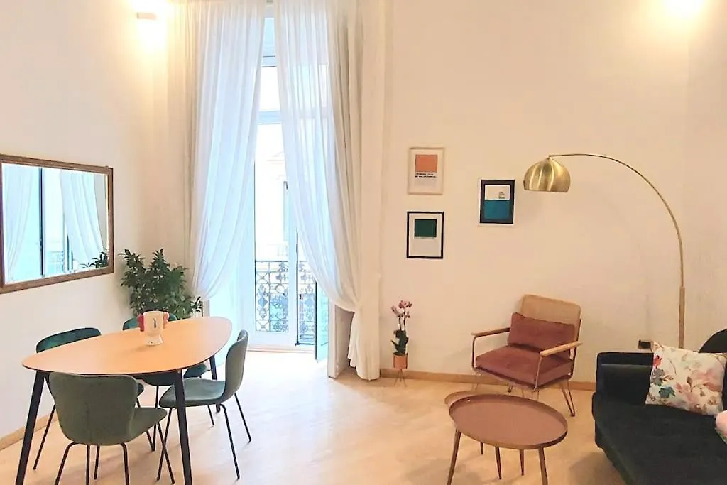 Maison In Centro Napels